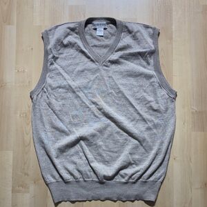 Van Heusen Men's V-Neck Sweater Vest - Light Gray